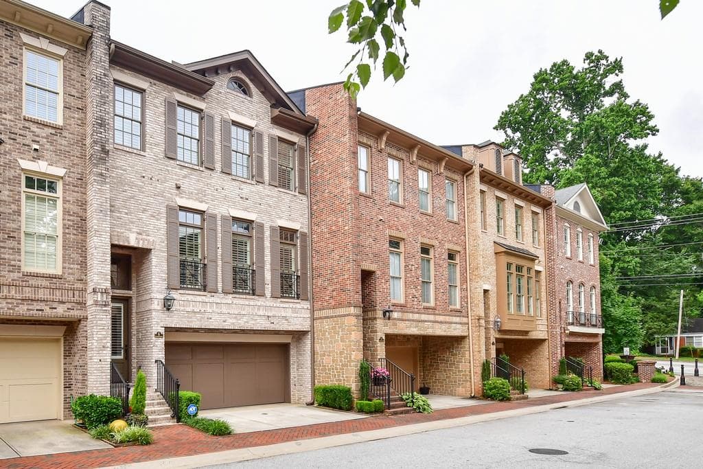 6 Ole Ansley Court, Decatur, GA 30030 — most recent listing photo
