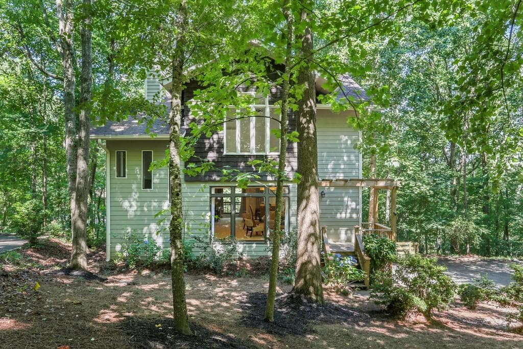 470 Chimney Bluff, Alpharetta, GA 30022 — most recent listing photo