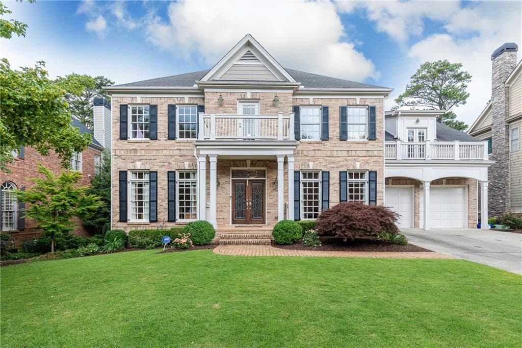 5 bedroom, 6 bathroom, 4,538 sq ft single family residence sold at 3058 Greendale Drive, Atlanta, GA 30327