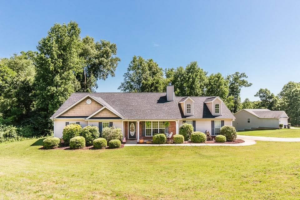 25 Persimmon Drive, Jefferson, GA 30549 — most recent listing photo