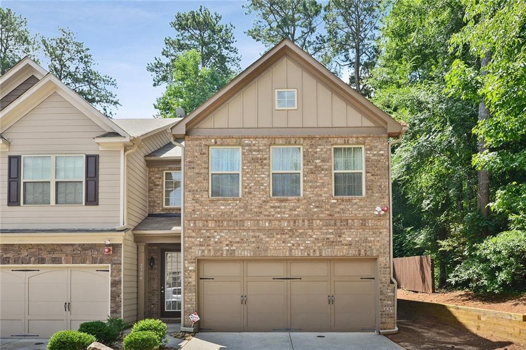 3 bedroom, 3 bathroom, 1,944 sq ft townhouse sold at 2304 Spicy Pine Lane, Lawrenceville, GA 30044