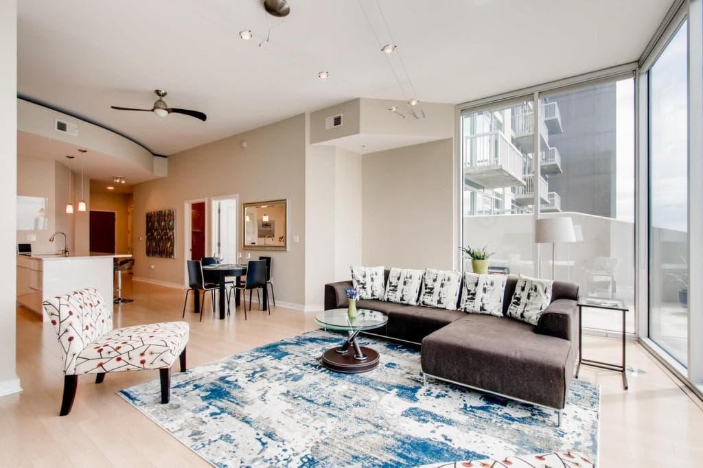 2 bedroom, 2 bathroom, 1,544 sq ft condominium sold at 3300 Windy Ridge Parkway 510, Atlanta, GA 30339