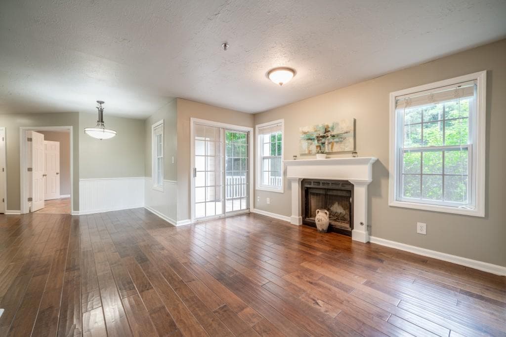 5666 River Heights Crossing, Marietta, GA 30067 — most recent listing photo