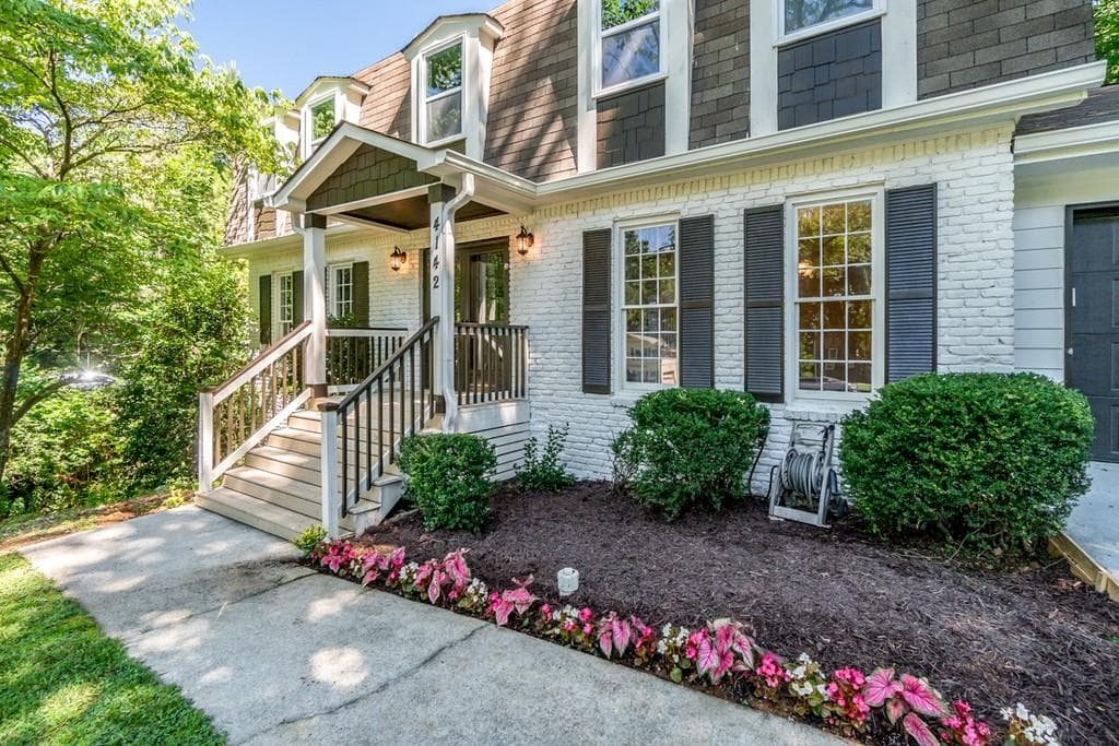 4142 NE Lakeshore Way, Marietta, GA 30067 — most recent listing photo