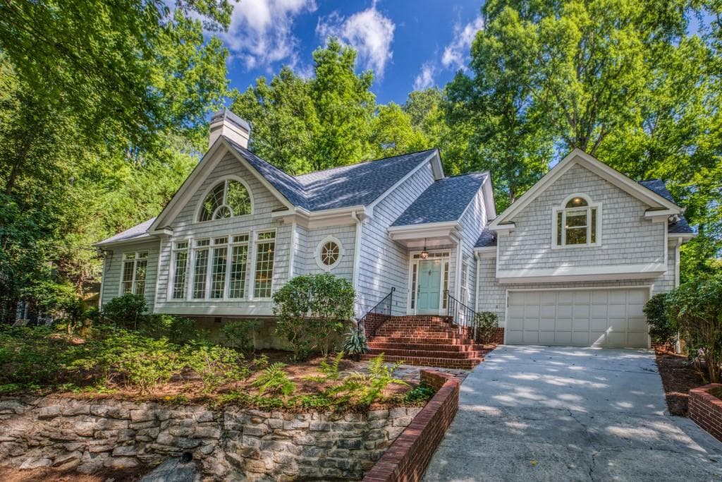 4 bedroom, 4 bathroom, 3,448 sq ft single family residence sold at 1134 Ferncliff Road, Atlanta, GA 30324