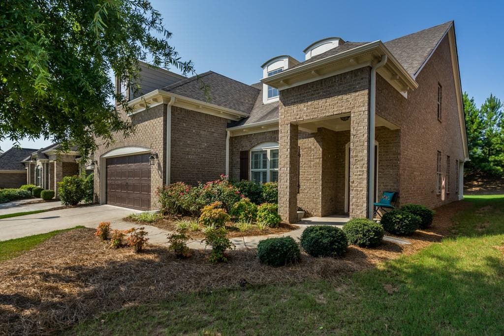 217 Freelon Lane, Woodstock, GA 30188 — most recent listing photo