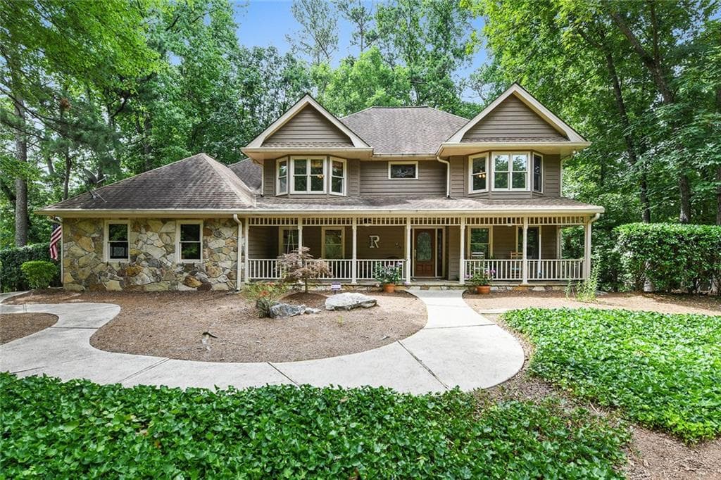 300 S Talbot Court, Roswell, GA 30076 — most recent listing photo