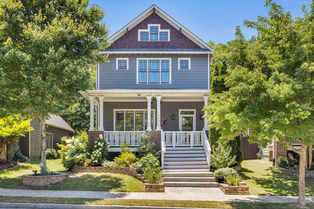3 bedroom, 3 bathroom, 2,100 sq ft single family residence sold at 1321 Benteen Park Drive, Atlanta, GA 30315