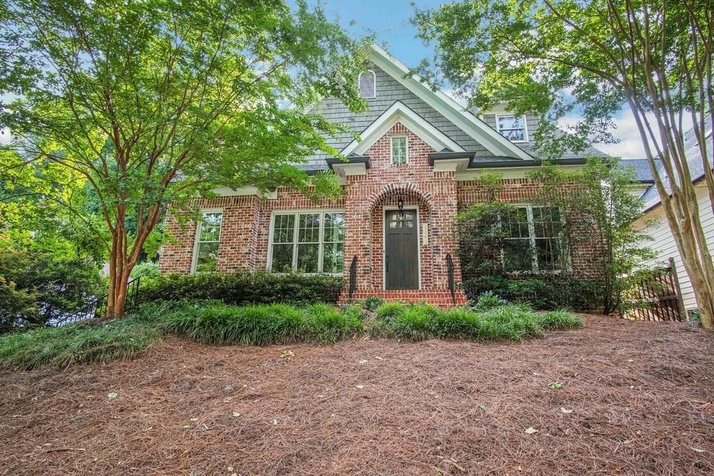 4 bedroom, 4 bathroom, 3,138 sq ft single family residence sold at 1143 Rosedale Road, Atlanta, GA 30306