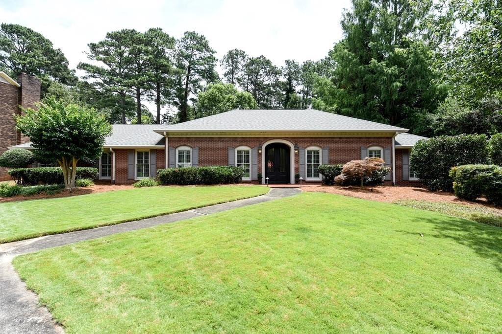 5601 Queensborough Drive, Dunwoody, GA 30338 — most recent listing photo