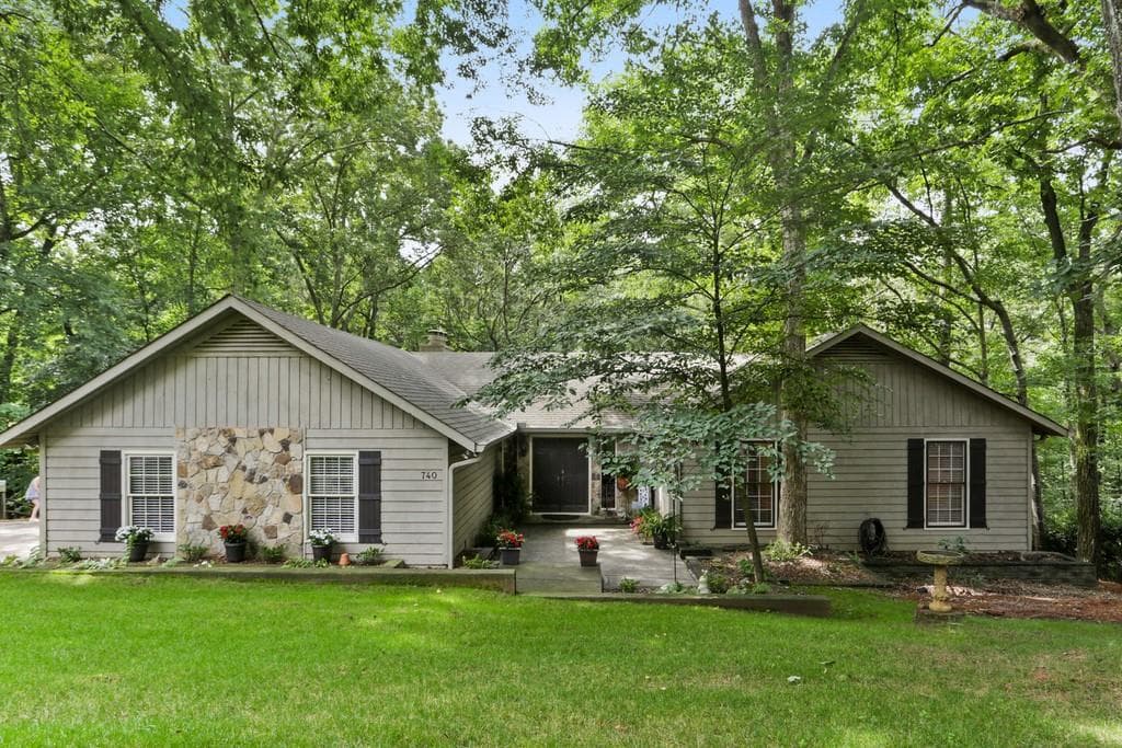 740 LAKE TOP Way, Roswell, GA 30076 — most recent listing photo