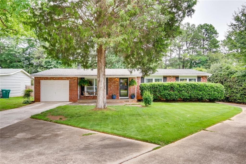 1958 Inverness Road, Smyrna, GA 30080 — most recent listing photo