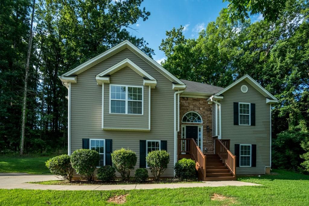18 Lenox Drive, Cartersville, GA 30121 — most recent listing photo