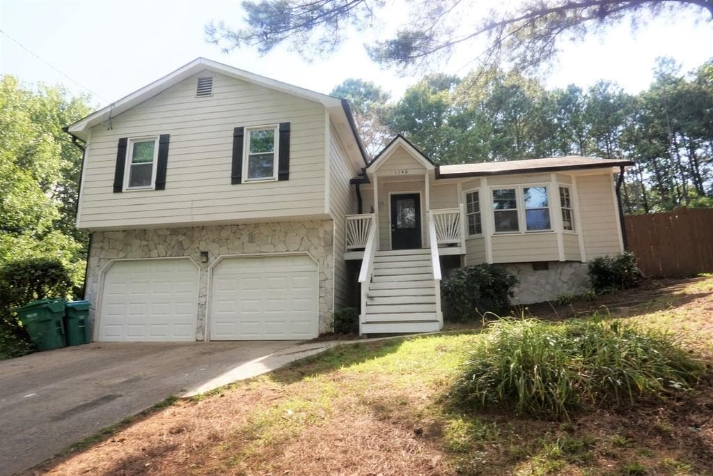 1146 HARVIEW DR, Lilburn, GA 30047 — most recent listing photo