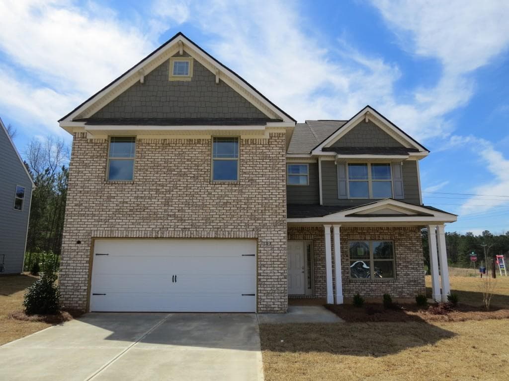 4 bedroom, 3 bathroom, 2,279 sq ft single family residence sold at 7480 Sydnee Court, Douglasville, GA 30134