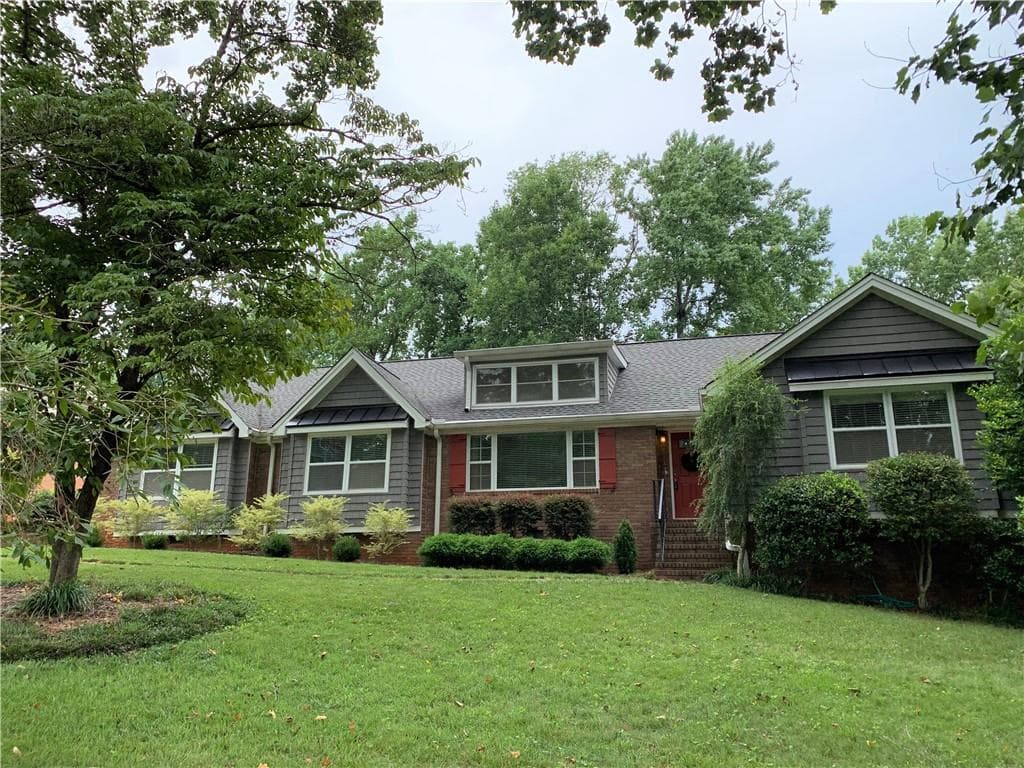 385 MOCKINGBIRD Lane, Smyrna, GA 30082 — most recent listing photo