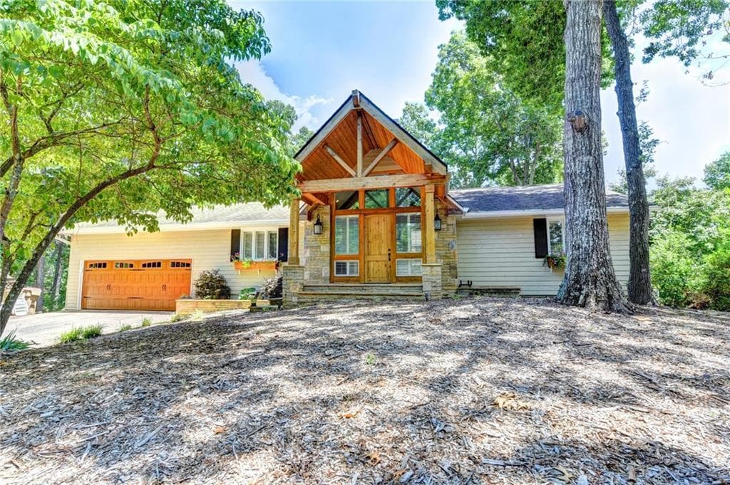 4 bedroom, 4 bathroom, 3,096 sq ft single family residence sold at 6345 Barberry Hill Drive, Gainesville, GA 30506