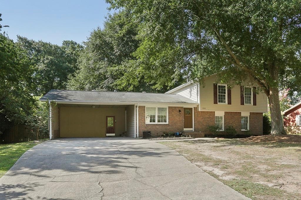 1982 South Oak Drive, Lawrenceville, GA 30044 — most recent listing photo