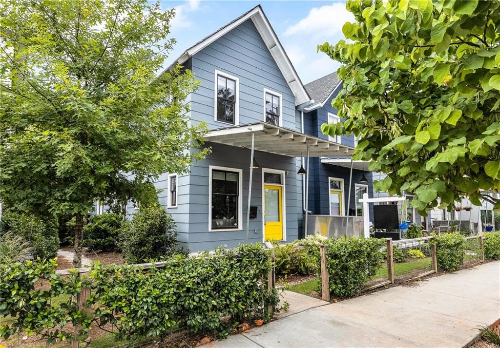 3 bedroom, 3 bathroom, 1,800 sq ft townhouse sold at 983 Kirkwood Avenue, Atlanta, GA 30316