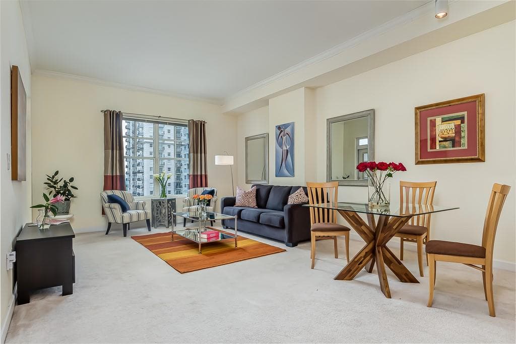 1 bedroom, 1 bathroom, 764 sq ft condominium sold at 1101 JUNIPER Street 1512, Atlanta, GA 30309