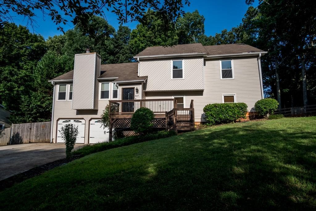 627 Sunshine Trace, Acworth, GA 30102 — most recent listing photo