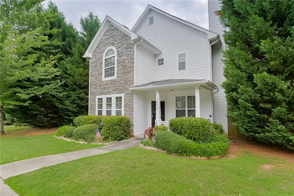 2015 Liberty Heights, Fairburn, GA 30213 — most recent listing photo