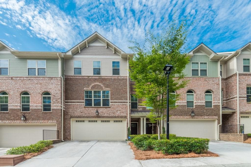 2406 PALLADIAN MANOR Way 3, Atlanta, GA 30339 — most recent listing photo