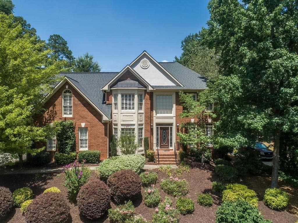 4609 Wickford Circle, Roswell, GA 30075 — most recent listing photo