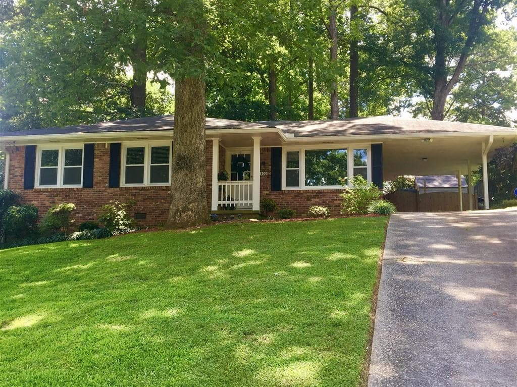 3 bedroom, 5 bathroom, 1,186 sq ft single family residence sold at 2202 Medfield Trail, Atlanta, GA 30345