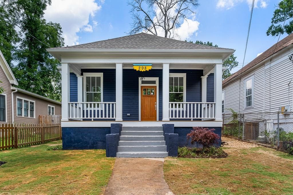 3 bedroom, 2 bathroom, 1,169 sq ft single family residence sold at 298 GRANT PARK Place, Atlanta, GA 30315