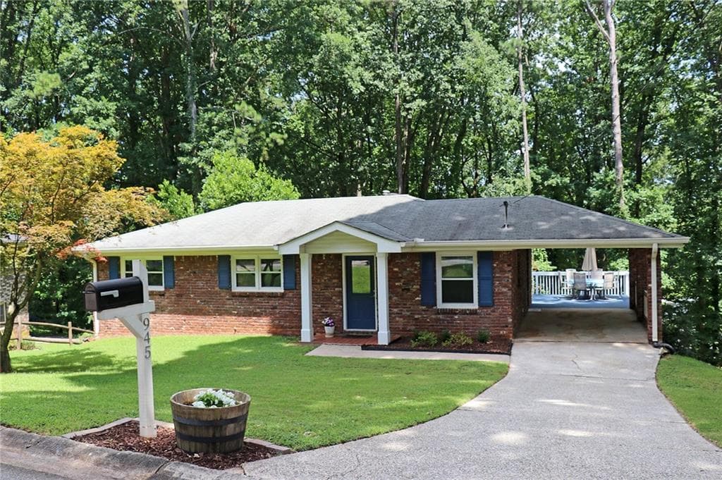 945 Eleanor Way, Smyrna, GA 30080 — most recent listing photo