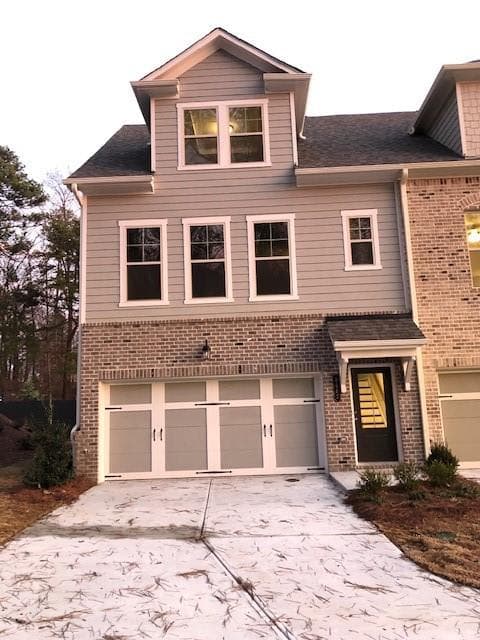 3 bedroom, 4 bathroom, 1,881 sq ft townhouse sold at 2482 Coosa Valley 7, Smyrna, GA 30080