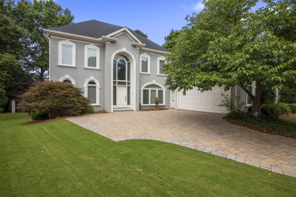 2269 Brookelake Drive, Dunwoody, GA 30338 — most recent listing photo
