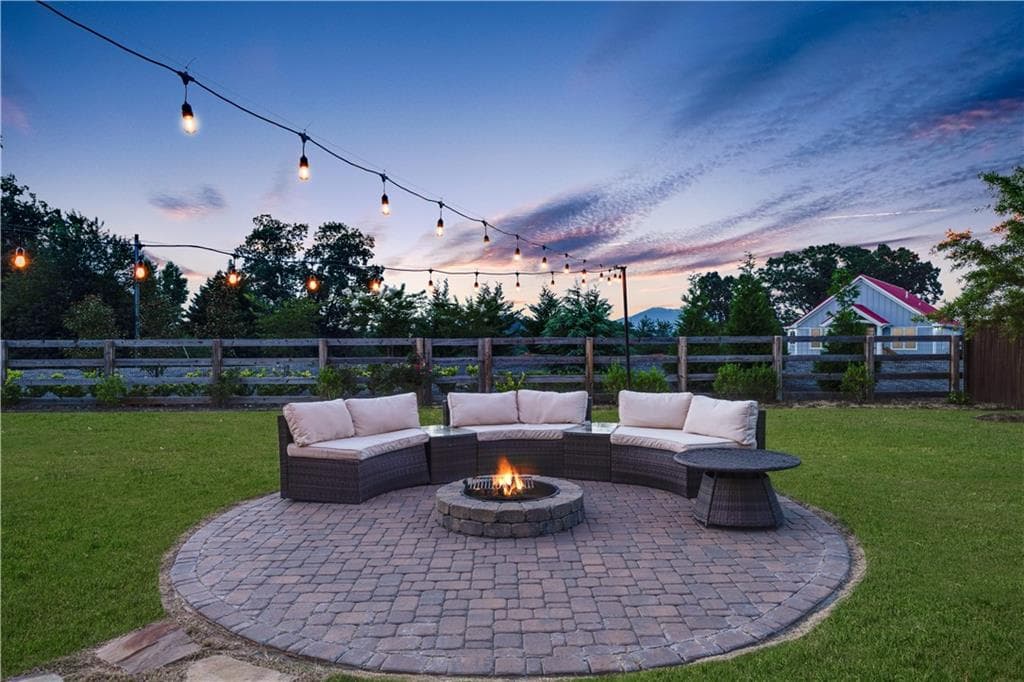 4615 Davis Farms Drive, Cumming, GA 30040 — most recent listing photo