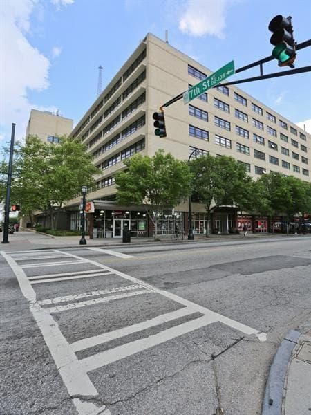 1 bedroom, 1 bathroom, 954 sq ft condominium sold at 878 Peachtree Street 601, Atlanta, GA 30309