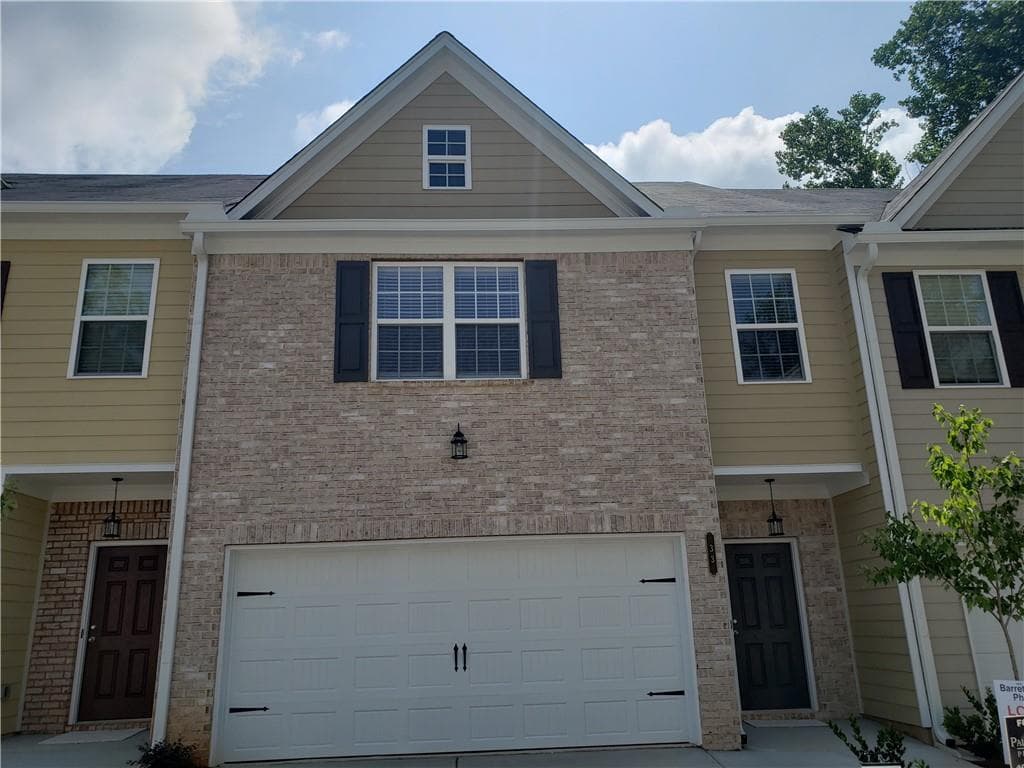 3 bedroom, 3 bathroom, 1,827 sq ft townhouse sold at 7 Brycewood Lane 31, Dallas, GA 30157