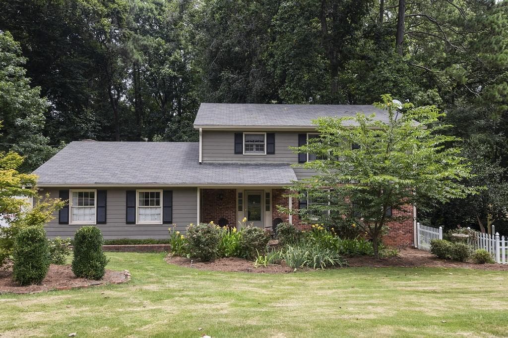 4915 Mill Brook Drive, Dunwoody, GA 30338 — most recent listing photo