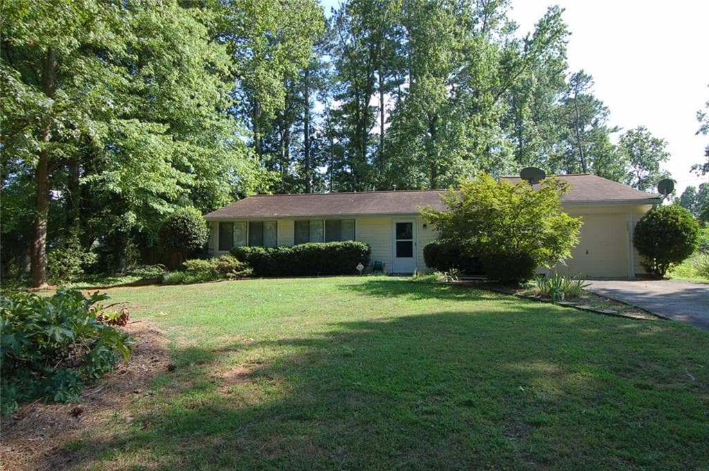 1936 Suwanee Valley Road, Lawrenceville, GA 30043 — most recent listing photo