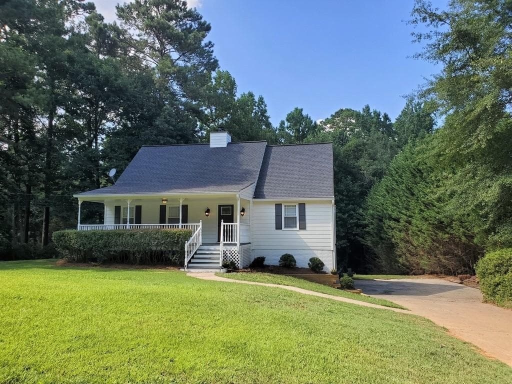 3 bedroom, 4 bathroom single family residence sold at 606 Colony Court, Woodstock, GA 30188