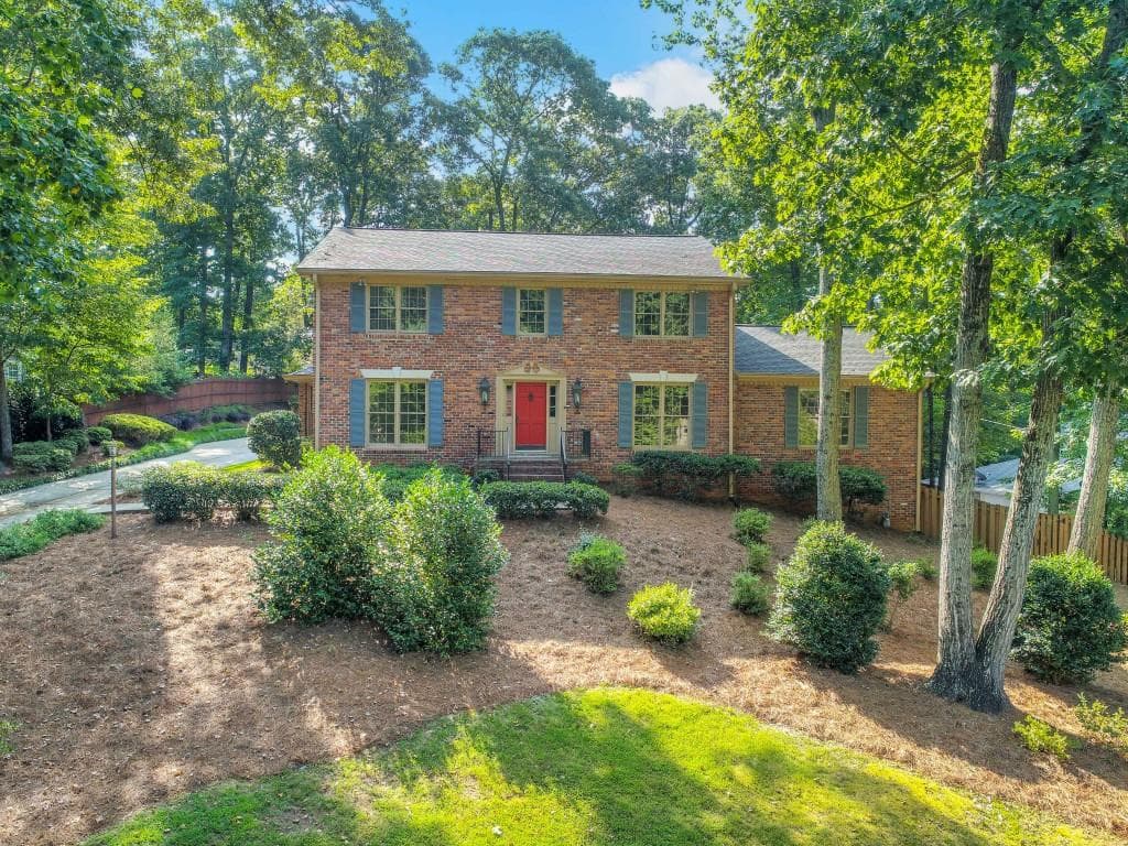 1736 Tamworth Court, Dunwoody, GA 30338 — most recent listing photo