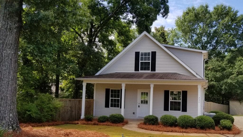 734 Skyview Drive, Marietta, GA 30060 — most recent listing photo