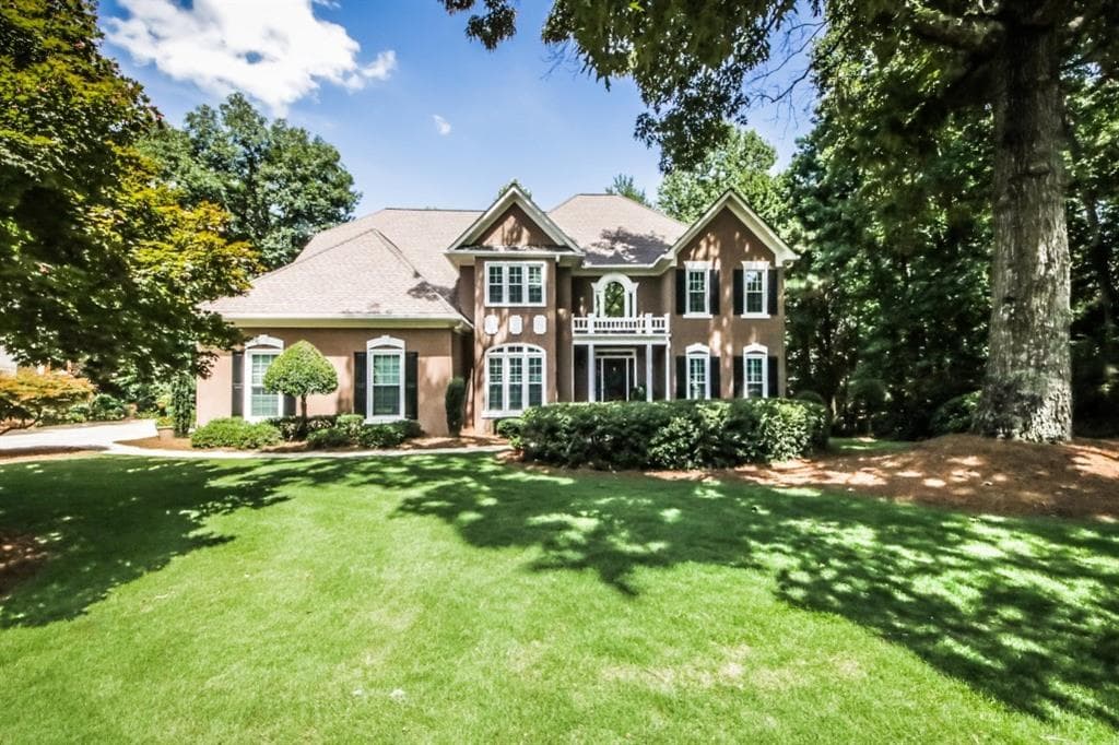 4 bedroom, 4 bathroom, 3,474 sq ft single family residence sold at 1804 Summerview Court, Woodstock, GA 30189