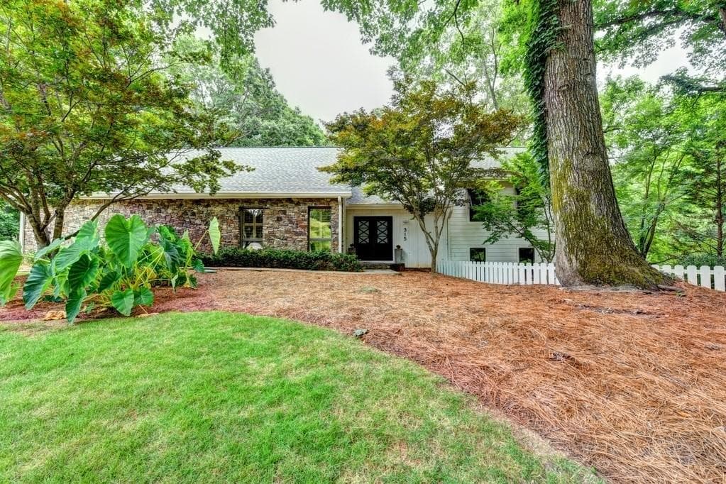 315 SKYRIDGE Drive, Sandy Springs, GA 30350 — most recent listing photo