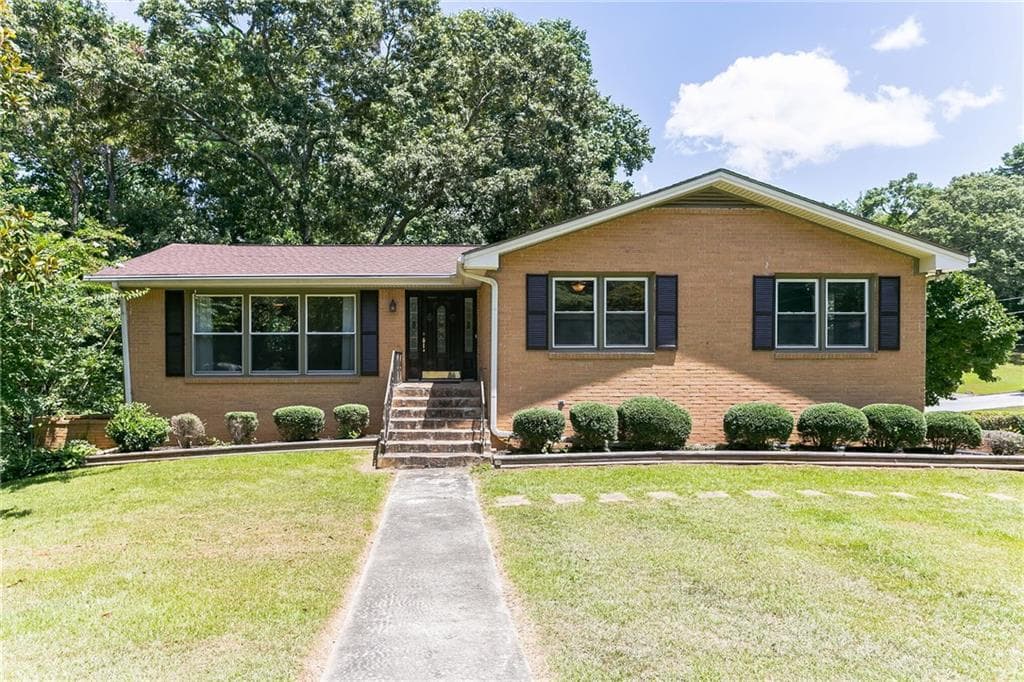 4 bedroom, 3 bathroom, 1,568 sq ft single family residence sold at 449 W Kildare Avenue, Atlanta, GA 30318