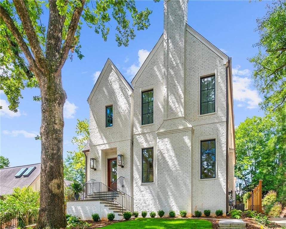 6 bedroom, 6 bathroom, 4,943 sq ft single family residence sold at 1322 Lanier Boulevard, Atlanta, GA 30306