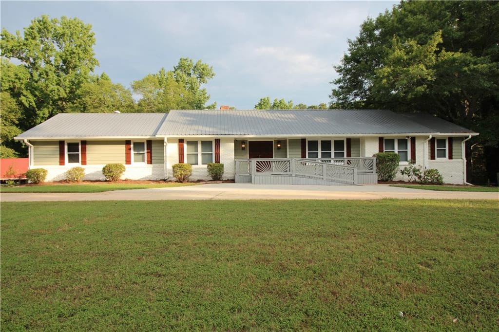 3232 JACK RUSSELL Run, Lilburn, GA 30047 — most recent listing photo