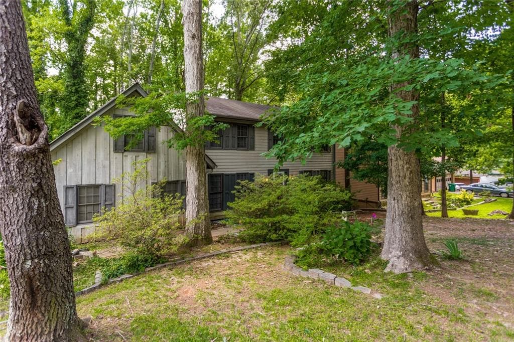 4 bedroom, 4 bathroom, 2,678 sq ft single family residence sold at 5091 Golfbrook Drive, Stone Mountain, GA 30088