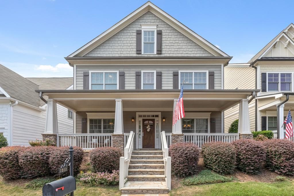 4 bedroom, 4 bathroom, 2,792 sq ft single family residence sold at 1332 Dupont Commons Circle, Atlanta, GA 30318