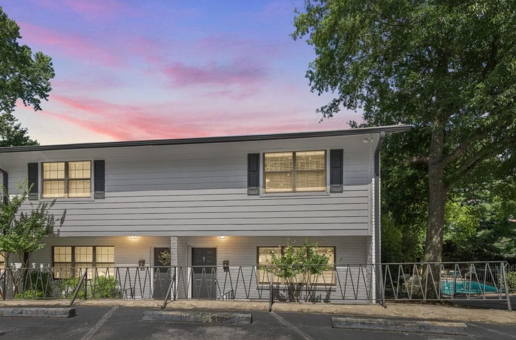 2 bedroom, 2 bathroom, 1,064 sq ft townhouse sold at 1685 Briarcliff Road 1, Atlanta, GA 30306