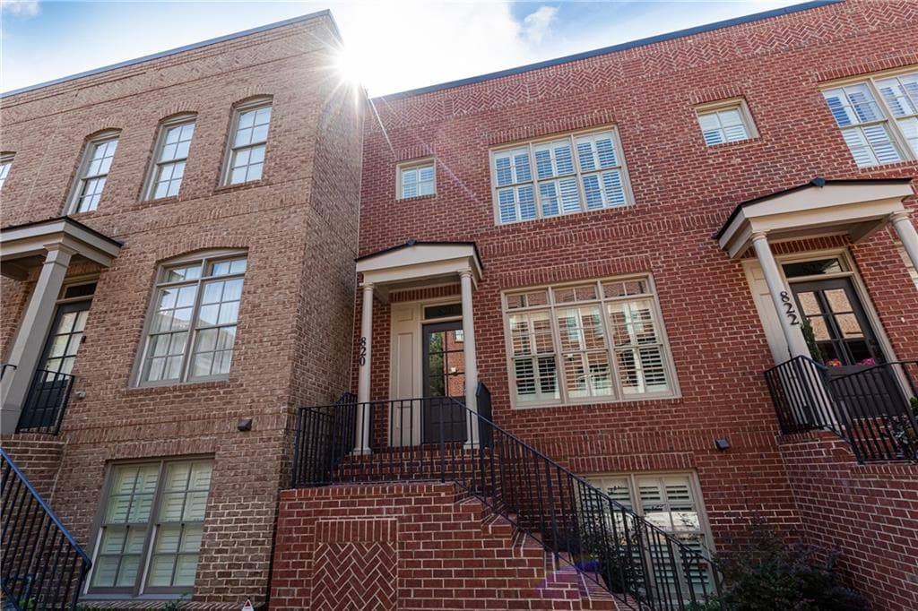 3 bedroom, 4 bathroom, 2,400 sq ft townhouse sold at 820 Virginia Park Circle, Atlanta, GA 30306